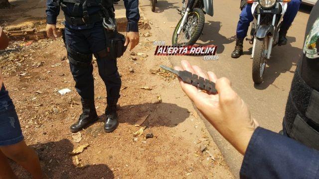 Rolim de Moura – Utilizando chave micha, adolescente furta moto em frente de hospital, mas é seguido e detido por popular Rolim de Moura – Utilizando chave micha, adolescente furta moto em frente de hospital, mas é seguido e detido por popular