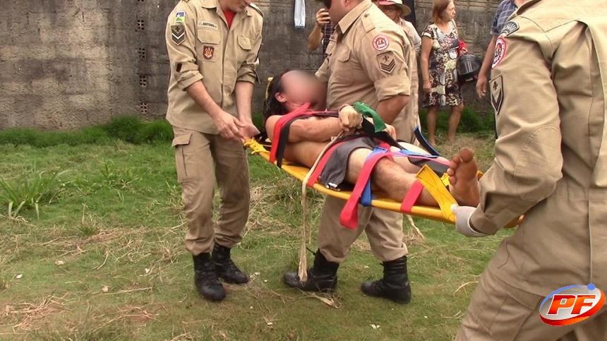 SURTO EM ROLIM – Homem se joga dentro de poço por duas vezes e mobiliza Corpo de Bombeiros e PM SURTO EM ROLIM – Homem se joga dentro de poço por duas vezes e mobiliza Corpo de Bombeiros e PM
