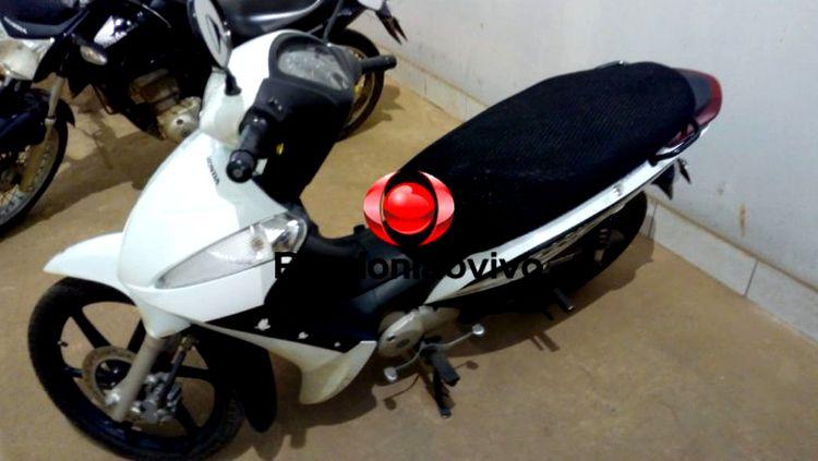 "PERDEU": Delegacia de Patrimônio detém menor armado após roubo de motocicleta "PERDEU": Delegacia de Patrimônio detém menor armado após roubo de motocicleta