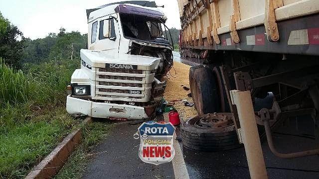 Motorista tem perna amputada após colidir contra carreta na BR-364 entre Vilhena e Pimenta Bueno
