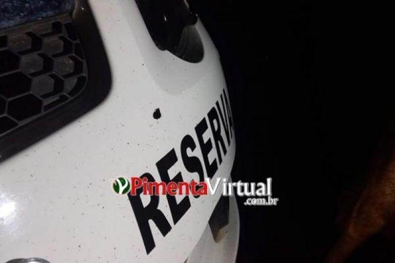 Assaltante morre durante troca de tiros com a Polícia Militar em Pimenta Bueno Assaltante morre durante troca de tiros com a Polícia Militar em Pimenta Bueno