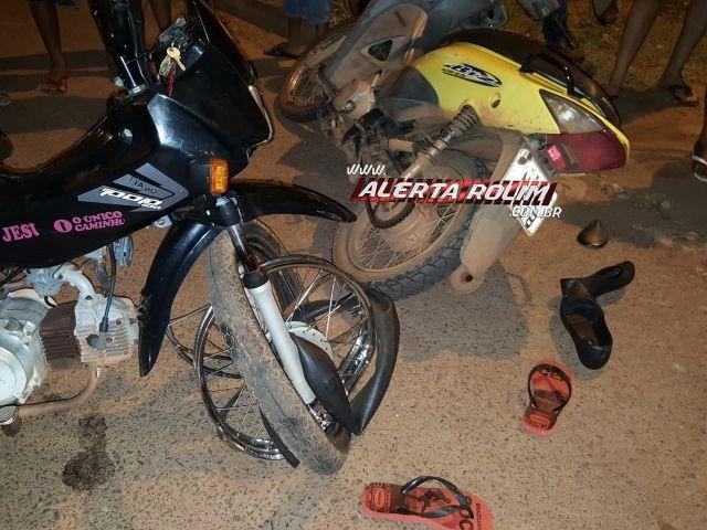 Rolim de Moura – Duas motos colidem em cruzamento do Bairro São Cristóvão nesta noite de sábado Rolim de Moura – Duas motos colidem em cruzamento do Bairro São Cristóvão nesta noite de sábado