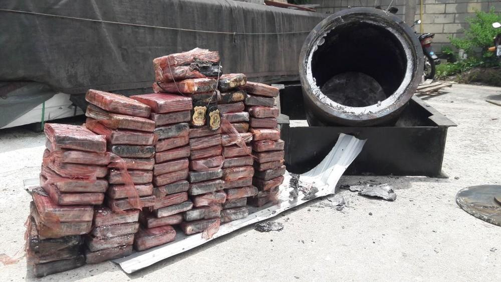 Empresário de RO é preso pela PF por usar loja de celular para lavar dinheiro no tráfico de drogas Empresário de RO é preso pela PF por usar loja de celular para lavar dinheiro no tráfico de drogas