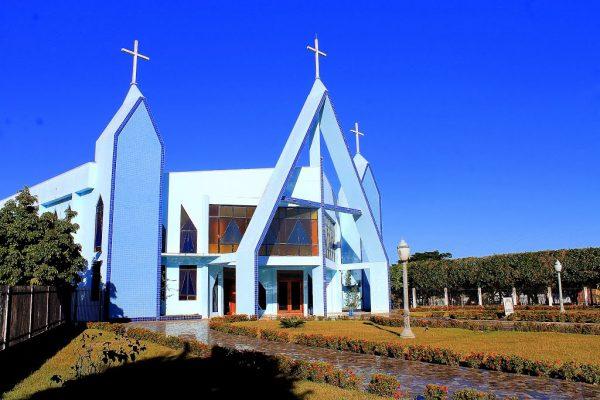 Mestre de obras que construiu “cartão postal” de Vilhena se diz traído e pede que engenheiro prove que igreja precisava ser demolida
