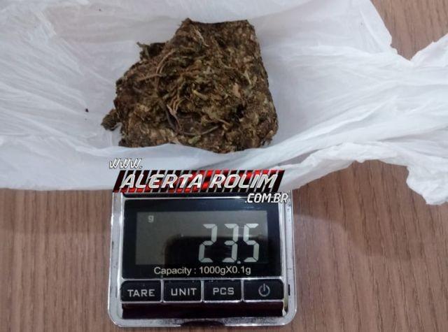 Rolim de Moura – Acusado é preso pela PM com droga e Mandado de Prisão Preventiva em aberto Rolim de Moura – Acusado é preso pela PM com droga e Mandado de Prisão Preventiva em aberto