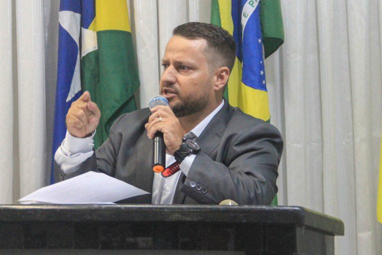após ausência de Máximo em audiência após ausência de Máximo em audiência