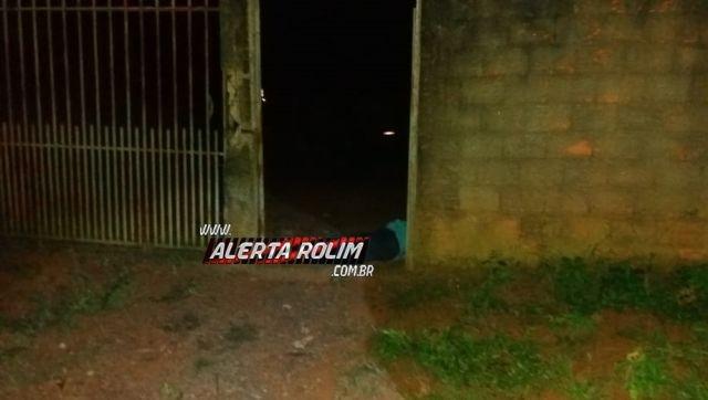 Nova Brasilândia – Homem é assassinado com vários disparos de arma de fogo Nova Brasilândia – Homem é assassinado com vários disparos de arma de fogo
