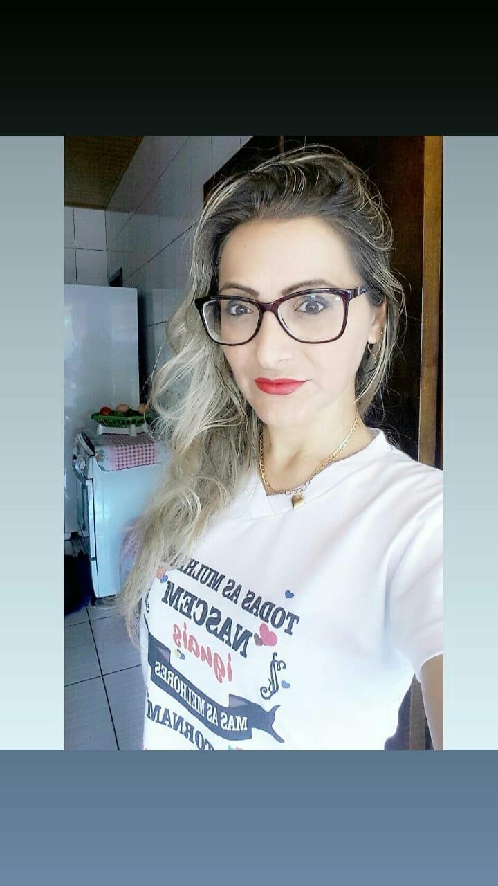 SOLIDARIEDADE: Contribuição financeira para cirurgia de Juliane Magalhães