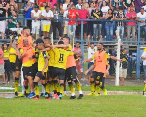 VÍDEO: acréscimo de 15 minutos, expulsão questionável e gol polêmico do Ji-Paraná no jogo que resultou Vilhenense campeão em RO