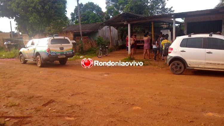 ASSASSINATO: Jovem é executado com tiros na cabeça em residência na zona Leste ASSASSINATO: Jovem é executado com tiros na cabeça em residência na zona Leste