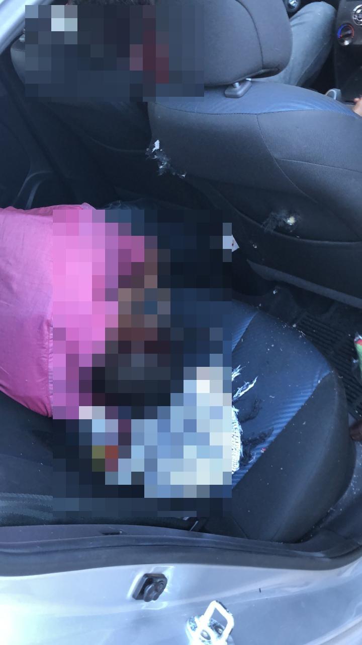 Tiroteio no Atacadão do Tijucal causa pânico e correria; 3 bandidos morreram Tiroteio no Atacadão do Tijucal causa pânico e correria; 3 bandidos morreram