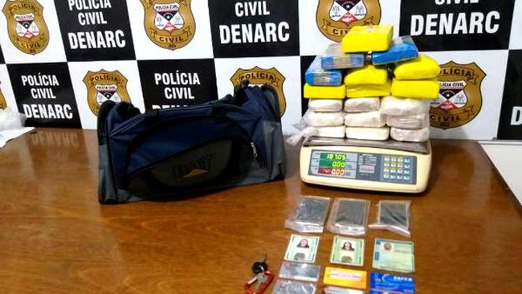 DENARC: Trio é preso com cerca de 20 kg de droga após intensa perseguição na BR-364