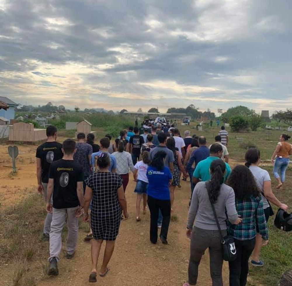 Corpos dos jovens desaparecidos no rio Machado são localizados em Machadinho D Corpos dos jovens desaparecidos no rio Machado são localizados em Machadinho D