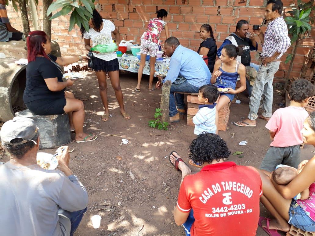 ROLIM DE MOURA: Grupo de ação social realizou mutirão pró-construção de casa para família carente