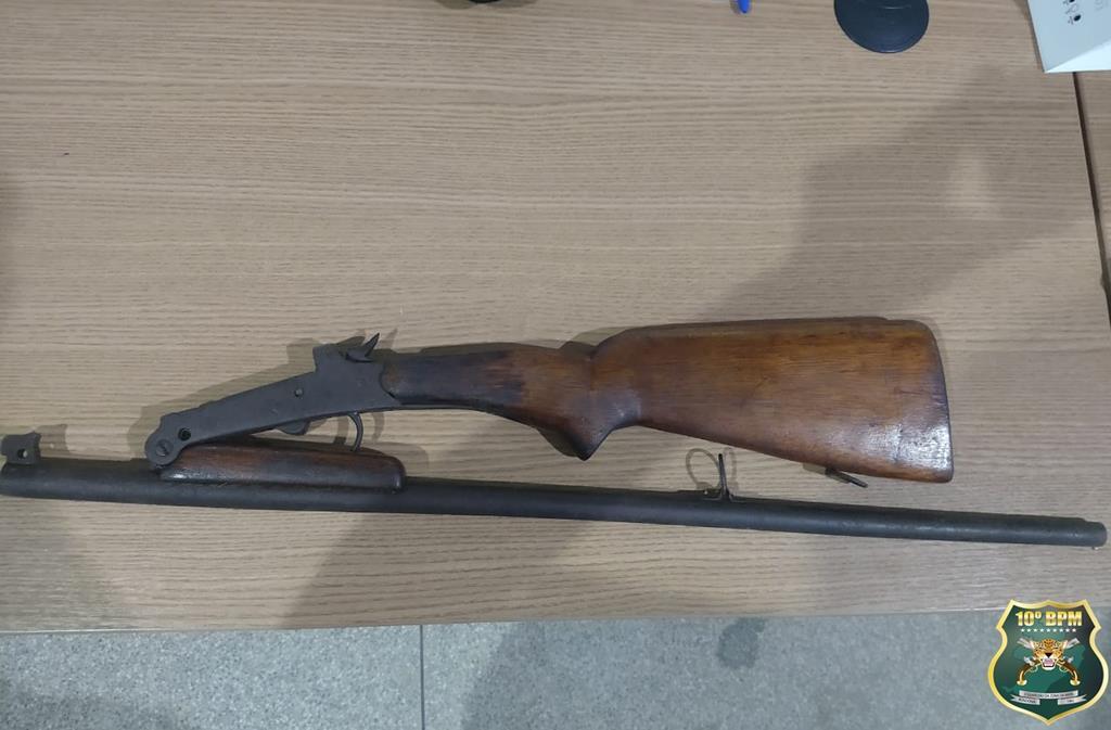 Nova Brasilândia | Armas de fogo e munições são apreendidas pela Polícia Militar do 10º BPM, durante “Operação Paz no Campo”
