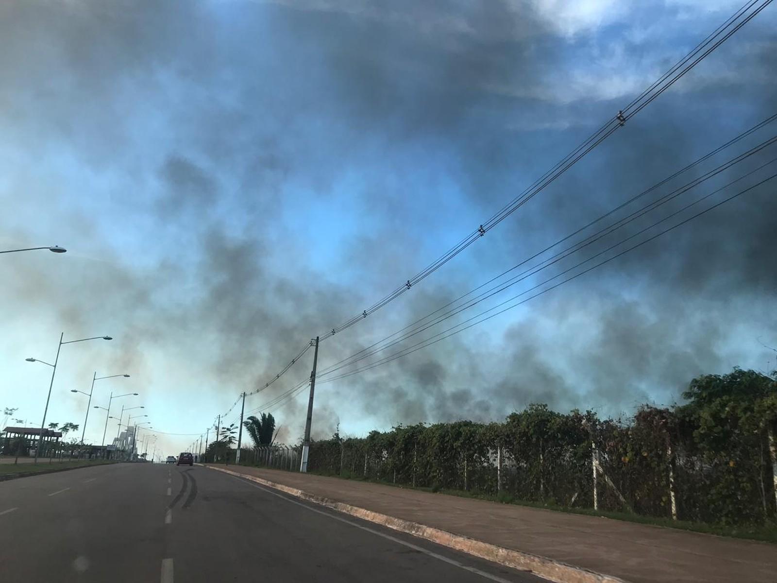 Outro fato que chamou atenção da polícia é que o menor pretendia pagar R$ 20 mil aos executores do pai, mas como não havia conseguido fazer o pagamento, estava em busca de outras pessoas para matar os assassinos do comerciante. Outro fato que chamou atenção da polícia é que o menor pretendia pagar R$ 20 mil aos executores do pai, mas como não havia conseguido fazer o pagamento, estava em busca de outras pessoas para matar os assassinos do comerciante.