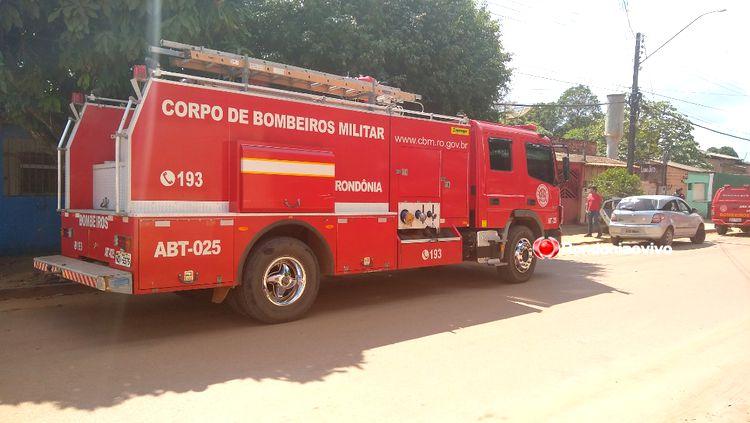 SINISTRO: Vazamento de gás que havia acabado de ser trocado causa incêndio em residência SINISTRO: Vazamento de gás que havia acabado de ser trocado causa incêndio em residência