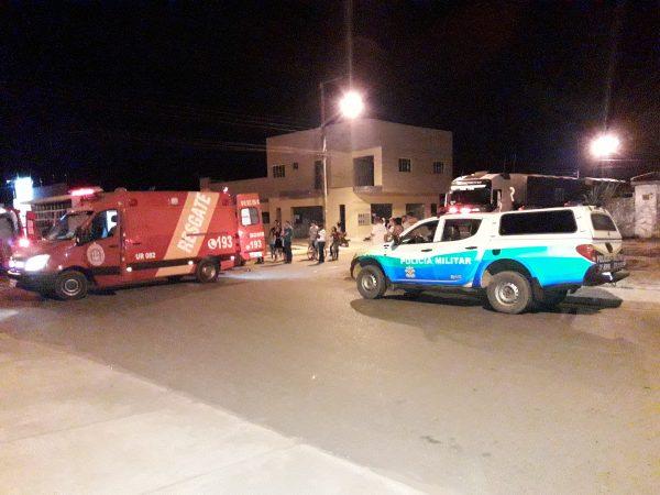 Acidente com suposto motorista embriagado deixa vítimas com fraturas expostas Acidente com suposto motorista embriagado deixa vítimas com fraturas expostas
