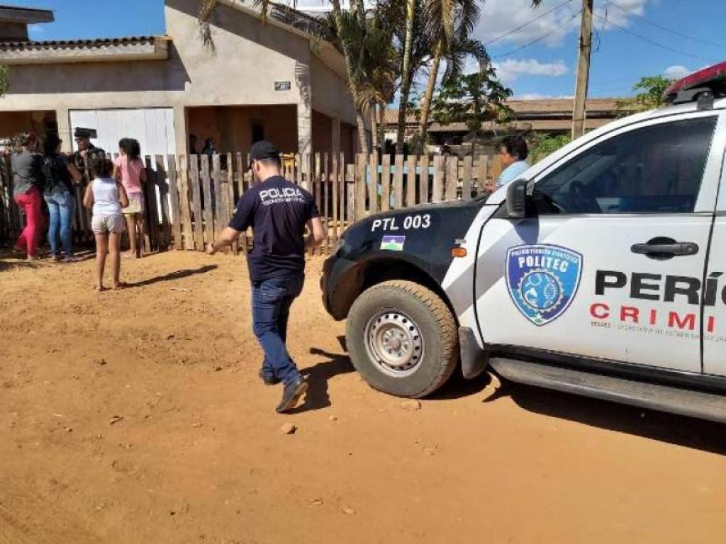 ATUALIZADA: Filho mata a própria mãe a facadas em Vilhena ATUALIZADA: Filho mata a própria mãe a facadas em Vilhena