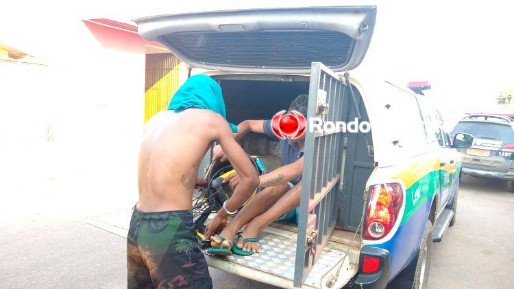NÃO COLOU: Ladrões fingem estar dormindo ao serem flagrados furtando residência NÃO COLOU: Ladrões fingem estar dormindo ao serem flagrados furtando residência