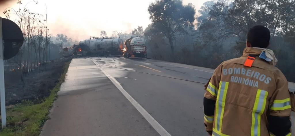 RODOVIA DA MORTE: Identificado o segundo motorista que morreu carbonizado em acidente na BR-364 RODOVIA DA MORTE: Identificado o segundo motorista que morreu carbonizado em acidente na BR-364