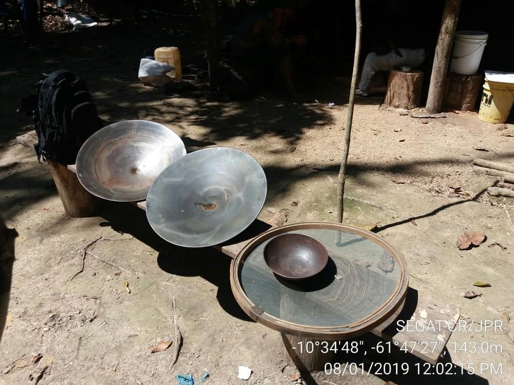 Grupo é preso por invadir e instalar garimpo dentro de reserva indígena em RO Grupo é preso por invadir e instalar garimpo dentro de reserva indígena em RO