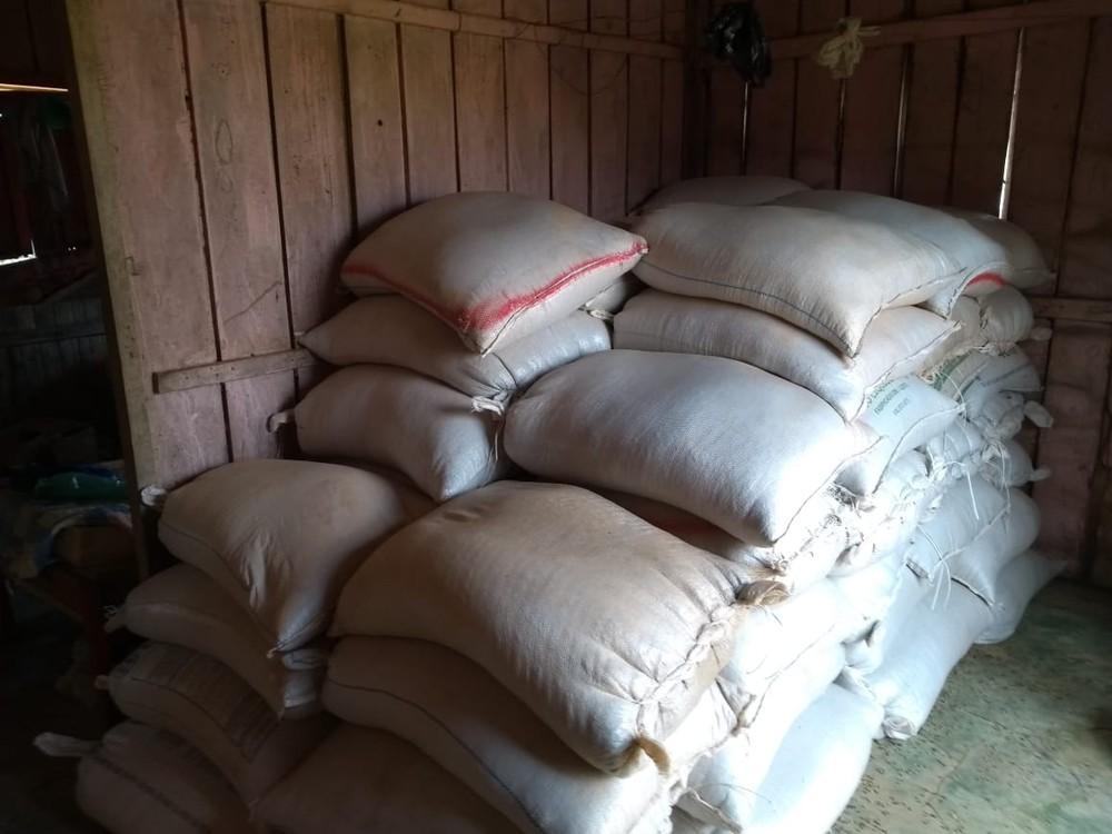 Grupo é preso após roubar caminhão com 200 sacas de café em RO