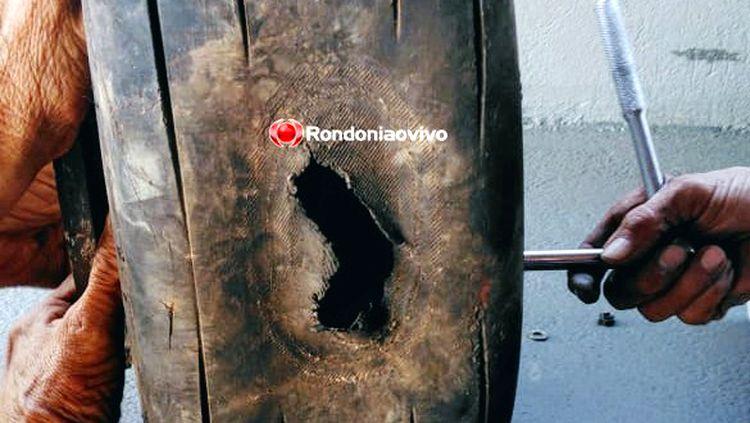 PNEU ESTOUROU: Aeronave do Corpo de Bombeiros sai da pista no aeroporto de Porto Velho PNEU ESTOUROU: Aeronave do Corpo de Bombeiros sai da pista no aeroporto de Porto Velho