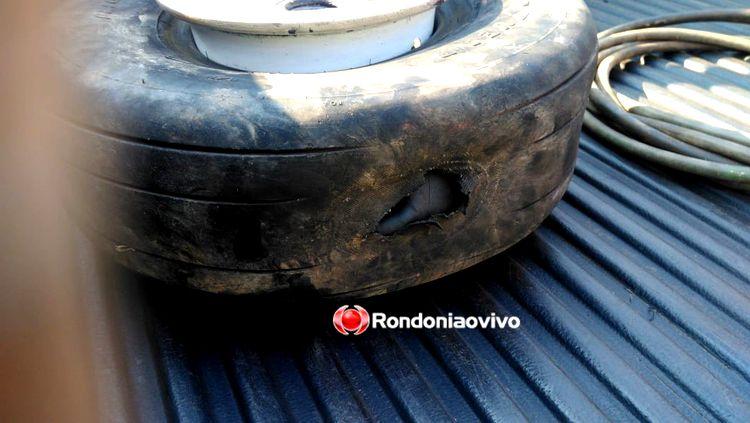 PNEU ESTOUROU: Aeronave do Corpo de Bombeiros sai da pista no aeroporto de Porto Velho PNEU ESTOUROU: Aeronave do Corpo de Bombeiros sai da pista no aeroporto de Porto Velho
