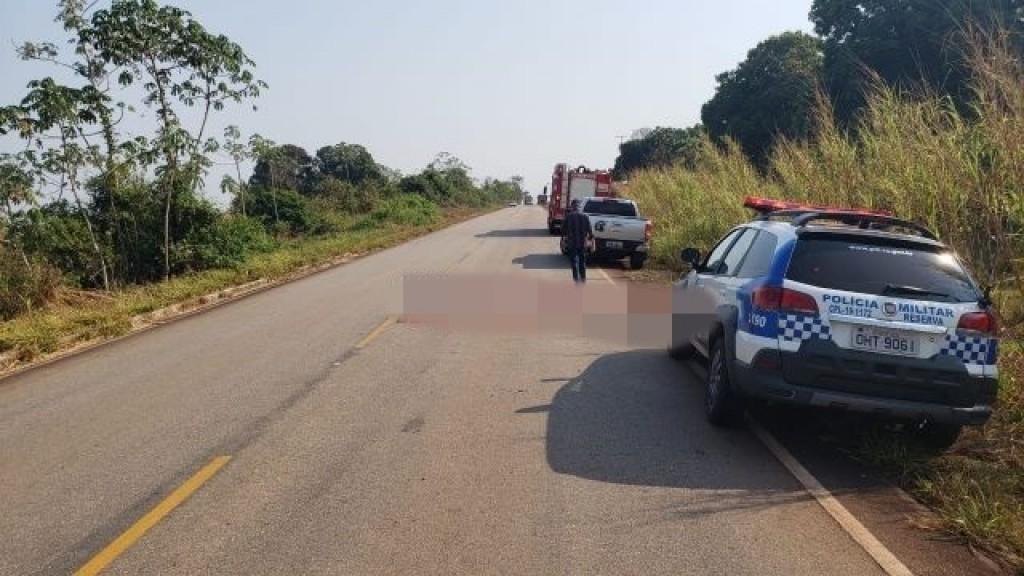 Após roda soltar, condutor capota caminhonete na RO-479 em Rolim de Moura 