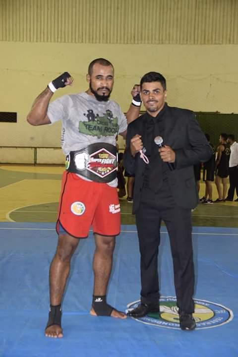 ROLIM DE MOURA: Academias Superação e de Boxe chinês fecham parceria para preparação de atletas. ROLIM DE MOURA: Academias Superação e de Boxe chinês fecham parceria para preparação de atletas.