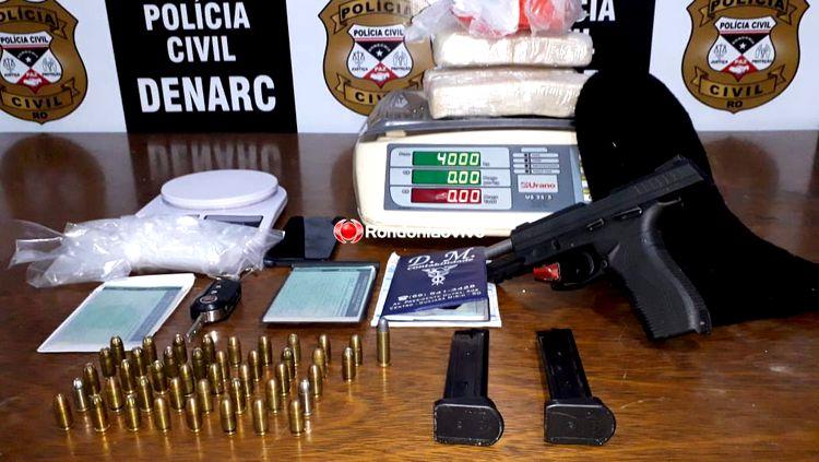 Denarc prende casal com quatro quilos de cocaína na BR-364 Denarc prende casal com quatro quilos de cocaína na BR-364