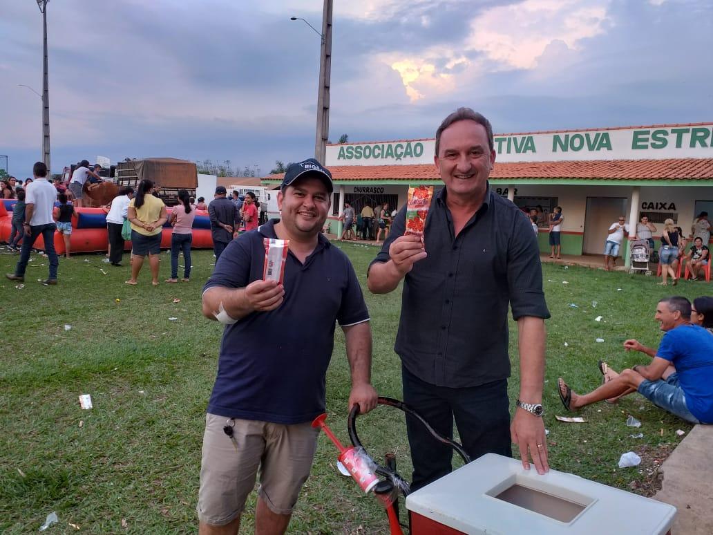 ROLIM DE MOURA: Associação Esportiva de Nova Estrela realiza festa para Crianças ROLIM DE MOURA: Associação Esportiva de Nova Estrela realiza festa para Crianças