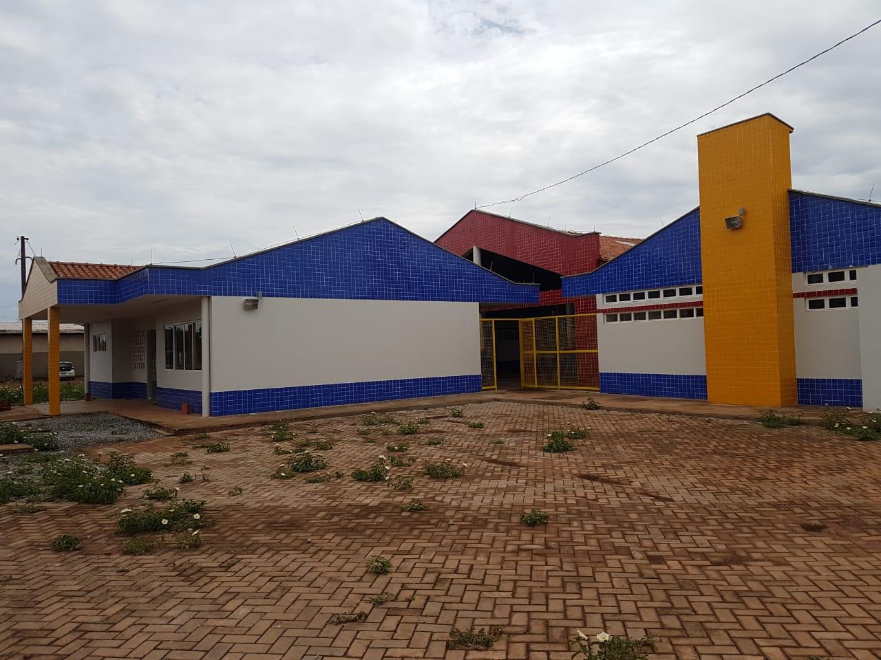 ROLIM DE MOURA: Prefeitura inicia construção do muro e subestação elétrica da Creche do Cidade Alta ROLIM DE MOURA: Prefeitura inicia construção do muro e subestação elétrica da Creche do Cidade Alta