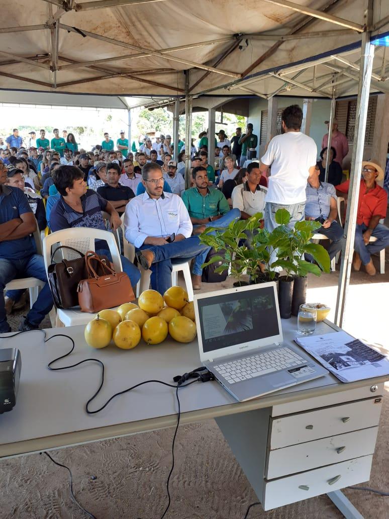 ROLIM DE MOURA: Mais de 200 pessoas participam do Dia especial sobre a cultura do Maracujá ROLIM DE MOURA: Mais de 200 pessoas participam do Dia especial sobre a cultura do Maracujá