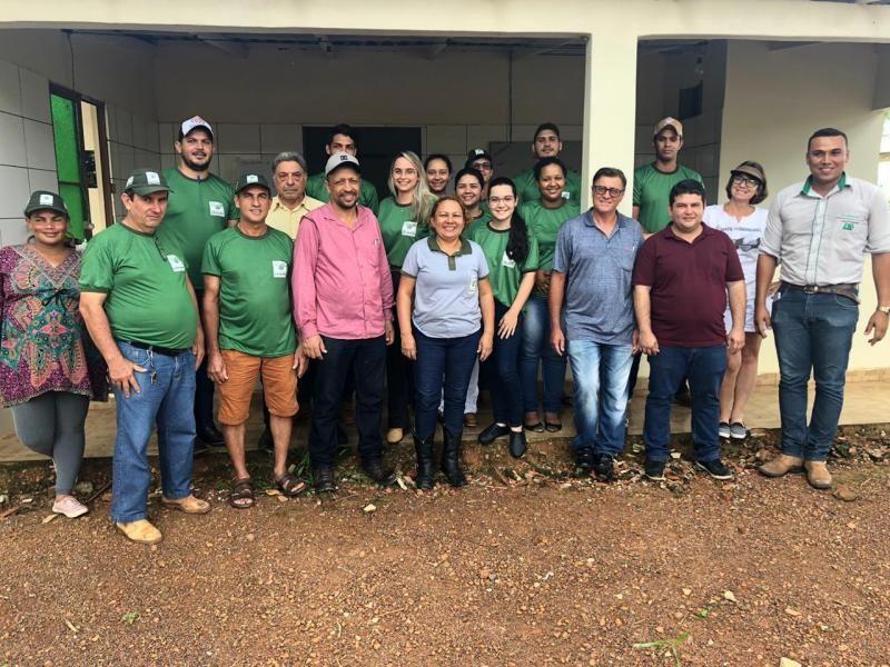 ROLIM DE MOURA: Vice-prefeito Fabrício Melo participa de encerramento de cursos da Semagri ROLIM DE MOURA: Vice-prefeito Fabrício Melo participa de encerramento de cursos da Semagri