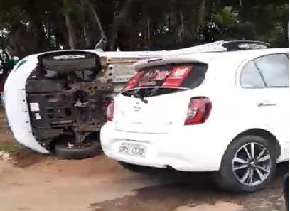 PRF registra acidente entre dois automóveis em Porto Velho, um capatou