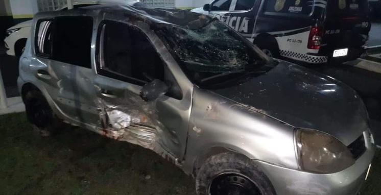 Cinco criminosos morrem durante confronto com policiais em Manaus Cinco criminosos morrem durante confronto com policiais em Manaus