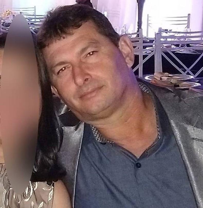 Empresário sofre infarto, capota carro e morre; filho fica em estado grave Empresário sofre infarto, capota carro e morre; filho fica em estado grave