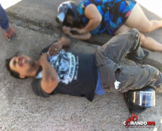 Acidente deixa casal gravemente ferido em Ji-Paraná Acidente deixa casal gravemente ferido em Ji-Paraná