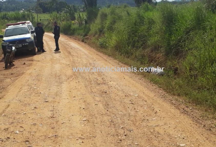 Líder indígena da tribo Uru-Eu-Wau-Wau é assassinado a facada em Rondônia Líder indígena da tribo Uru-Eu-Wau-Wau é assassinado a facada em Rondônia