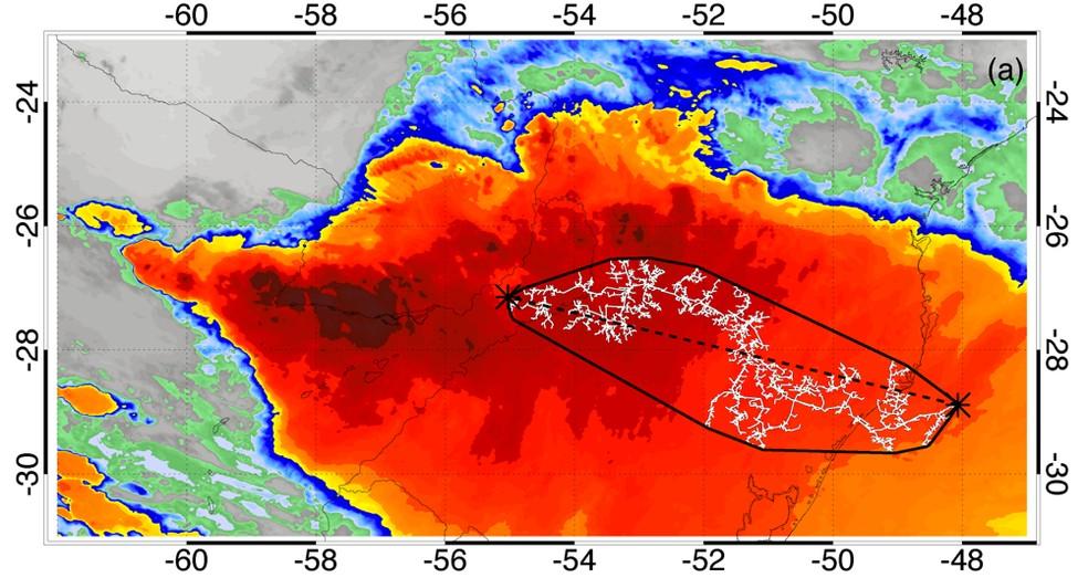 Maior raio do mundo, com 709 km de extensão, é registrado no sul do Brasil