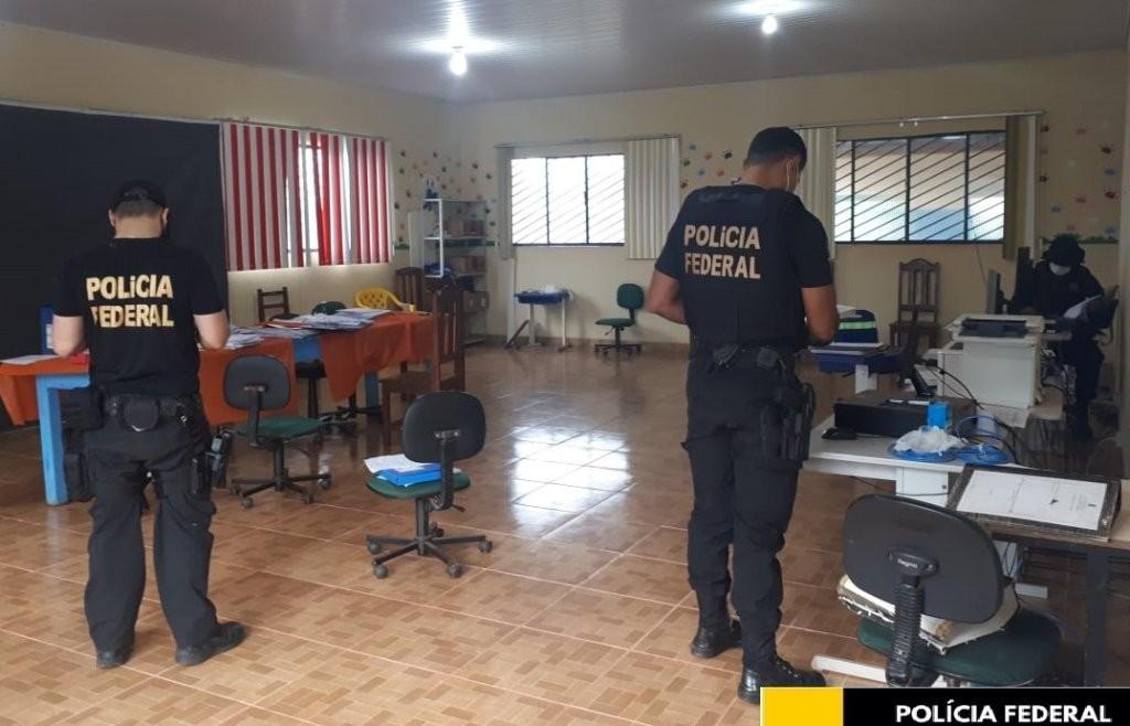 Polícia Federal investiga fraudes na compra de produtos para enfrentar pandemia em Guajará-Mirim Polícia Federal investiga fraudes na compra de produtos para enfrentar pandemia em Guajará-Mirim