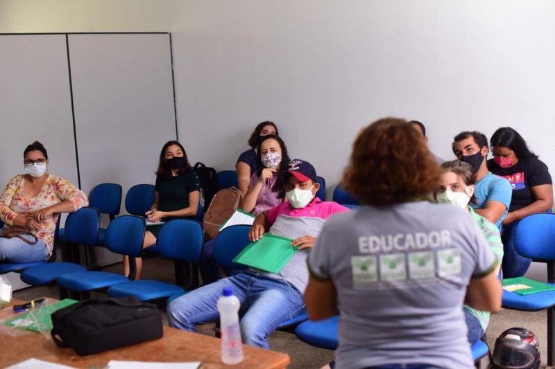 Prefeitura de Rolim de Moura inicia curso de auxiliar de veterinária Prefeitura de Rolim de Moura inicia curso de auxiliar de veterinária