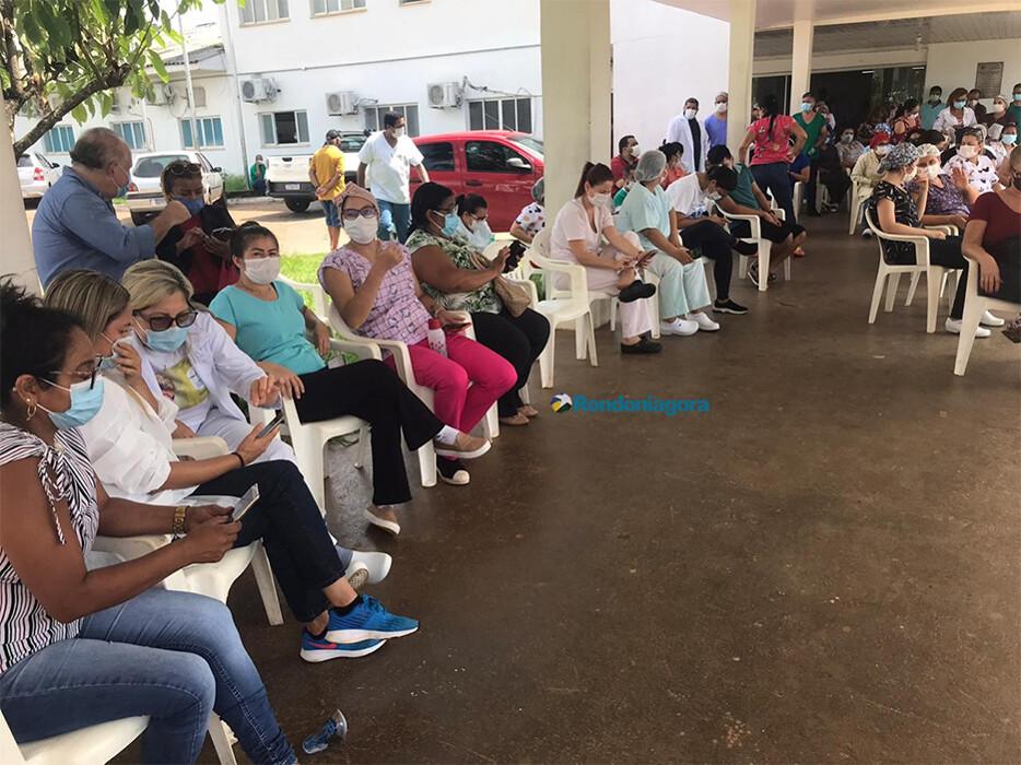 Em protesto, servidores da Saúde entram em greve em Porto Velho e fazem Em protesto, servidores da Saúde entram em greve em Porto Velho e fazem