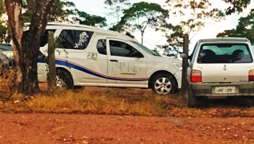 Funerária esquece corpo em hospital de Ji-Paraná e segue para cemitério de Tarilândia com caixão vazio Funerária esquece corpo em hospital de Ji-Paraná e segue para cemitério de Tarilândia com caixão vazio