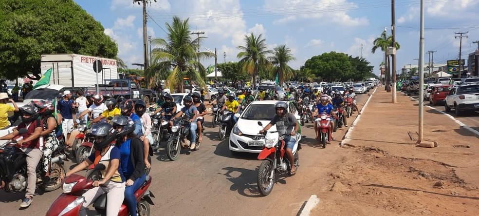 Manifestações pró-Bolsonaro são registrado em municípios de Rondônia Manifestações pró-Bolsonaro são registrado em municípios de Rondônia