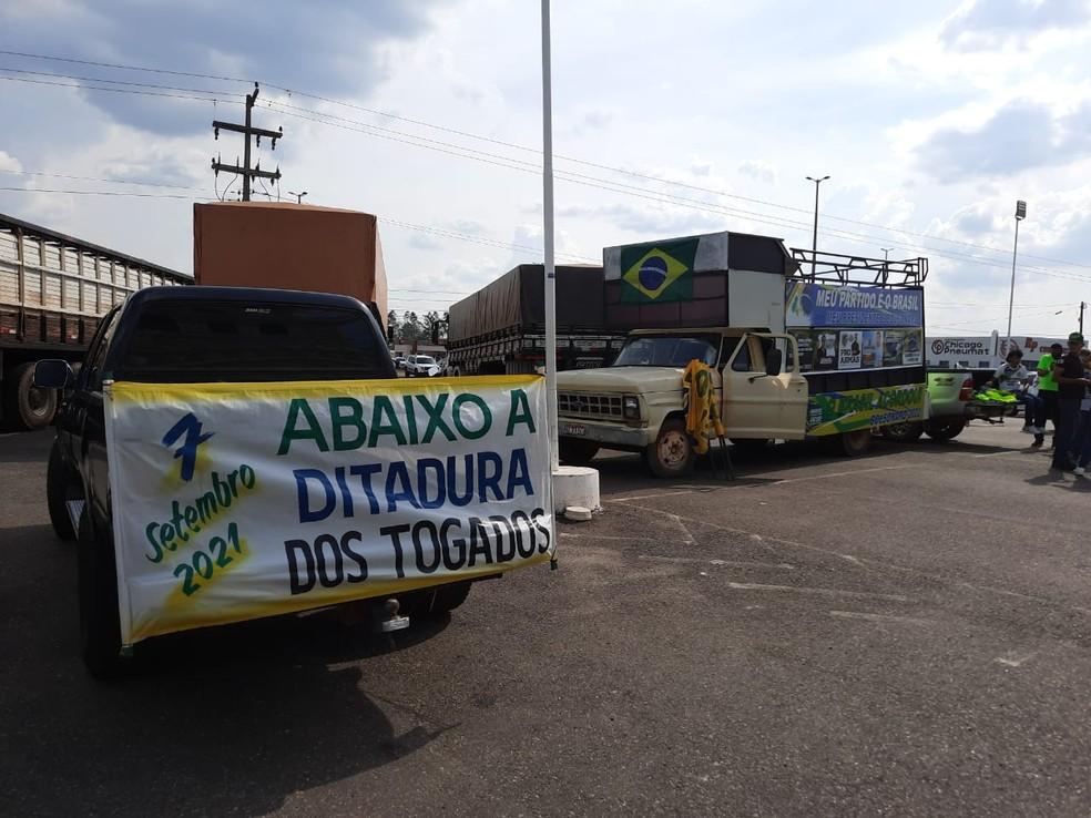 Manifestações pró-Bolsonaro são registrado em municípios de Rondônia Manifestações pró-Bolsonaro são registrado em municípios de Rondônia