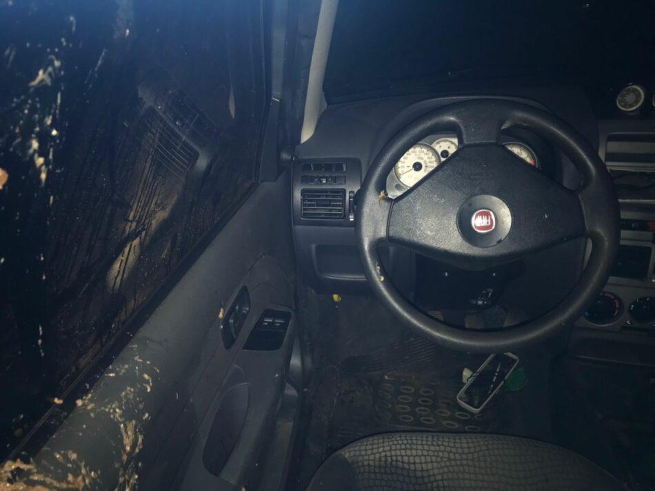 Motorista capota picape na área rural de Cerejeiras Motorista capota picape na área rural de Cerejeiras
