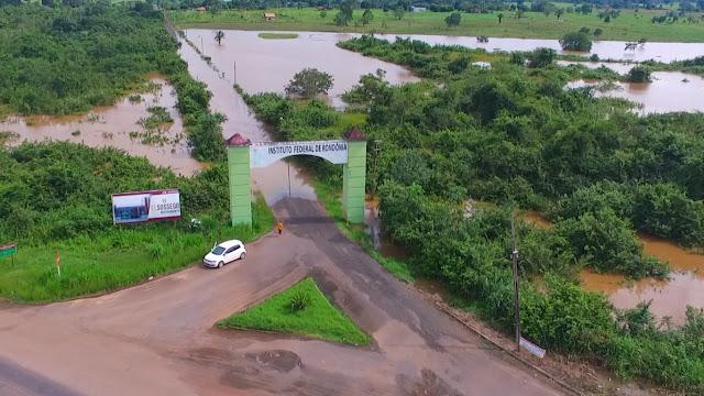 Nível do Rio Machado ultrapassa 10 metros e Defesa Civil de Cacoal emite alerta Nível do Rio Machado ultrapassa 10 metros e Defesa Civil de Cacoal emite alerta